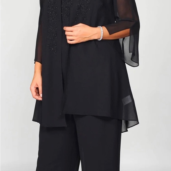 3-piece Pantsuit - Picture 3 of 3